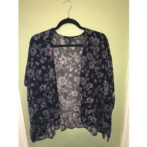 🚨SALE ALERT🚨FREE WITH BUNDLE PURCHASE